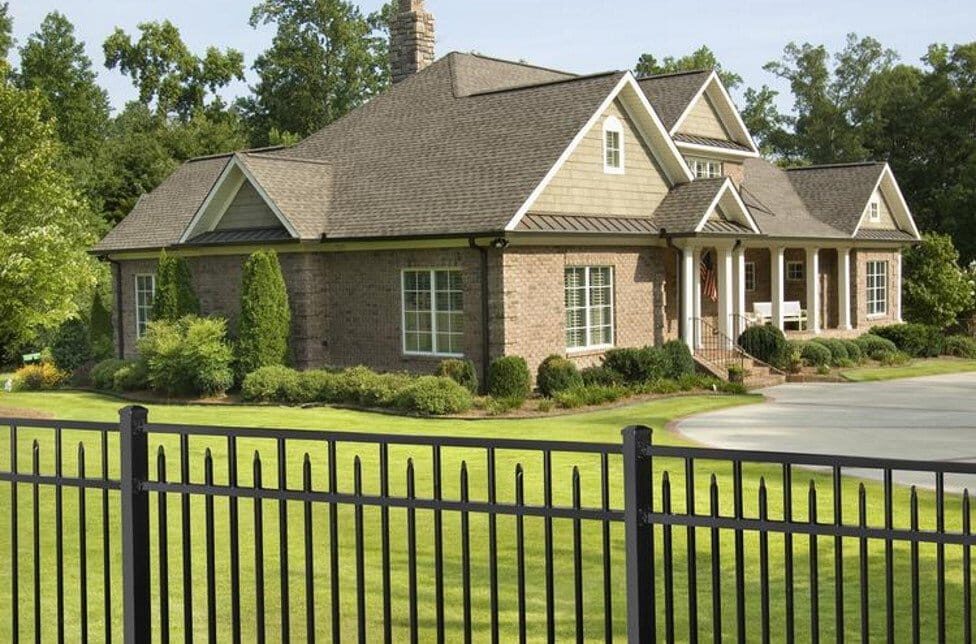 Aluminum Fence installation Savannah GA